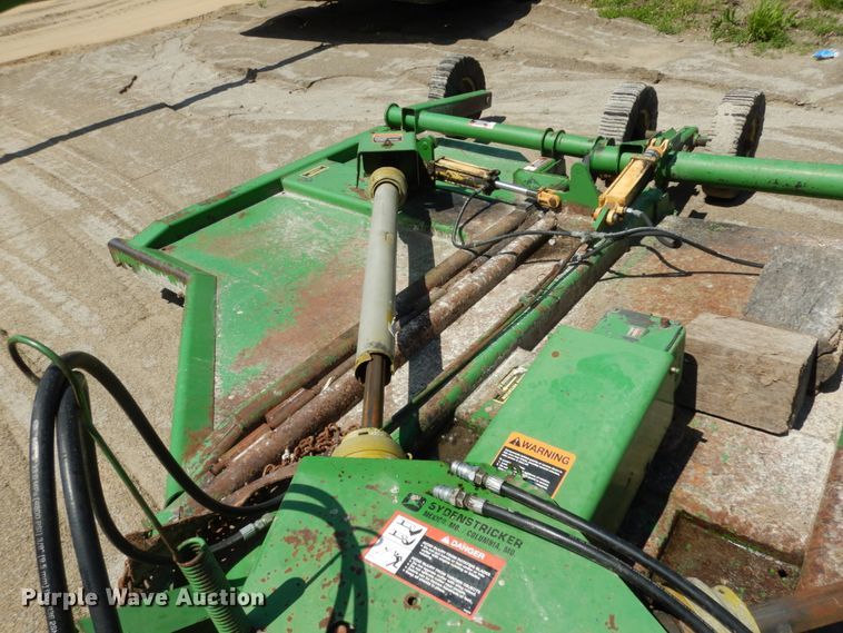 image for item IL9444 John Deere 1518  batwing rotary mower