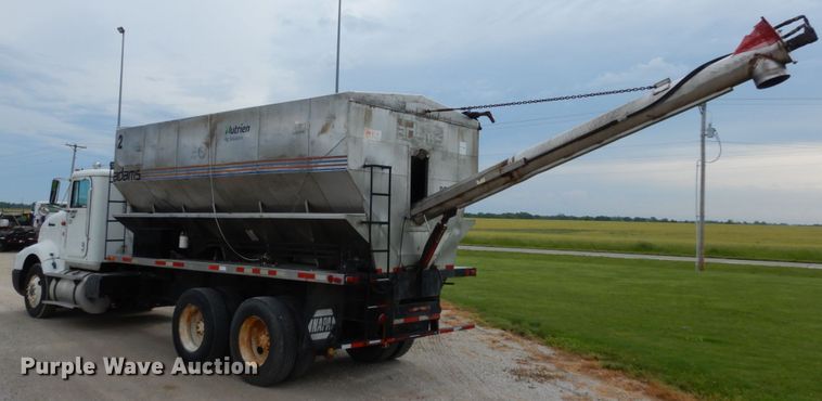 image for item IL9448 1994 International 9400  fertilizer delivery truck