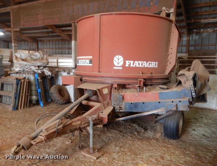 image for item IP9837 Hesston BP25  bale processor