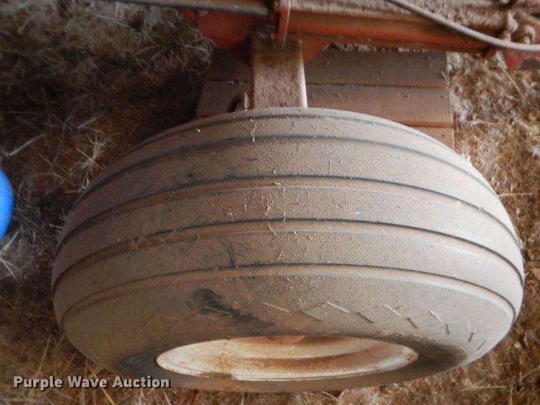 image for item IP9837 Hesston BP25  bale processor