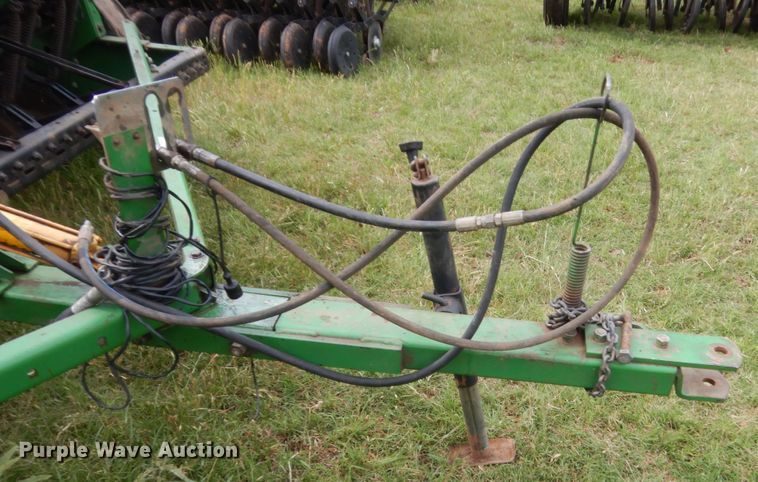 image for item IP9888 John Deere 450  grain drill