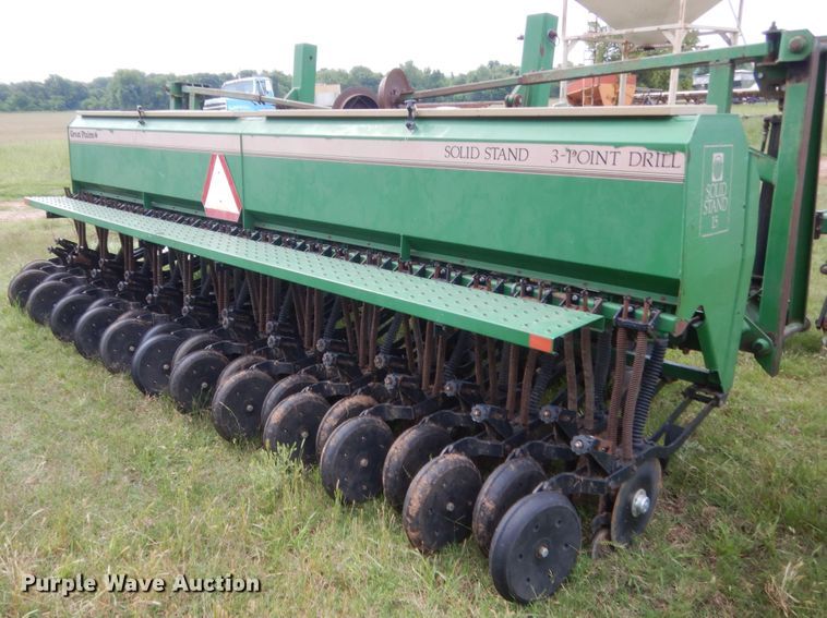 image for item IP9889 Great Plains Solid Stand 15  grain drill