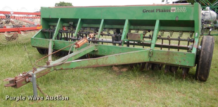 image for item IP9890 Great Plains Solid Stand 13  grain drill
