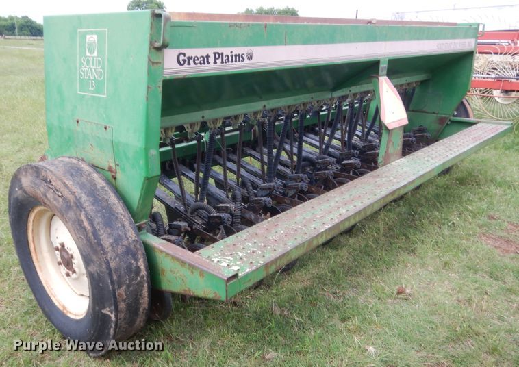 image for item IP9890 Great Plains Solid Stand 13  grain drill