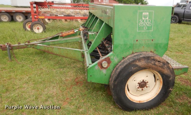 image for item IP9890 Great Plains Solid Stand 13  grain drill