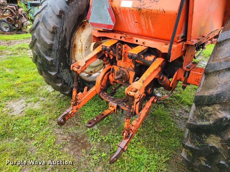 image for item IQ9181 Allis Chalmers 200  tractor