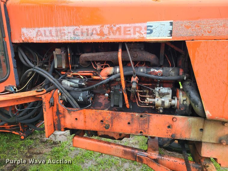 image for item IQ9181 Allis Chalmers 200  tractor