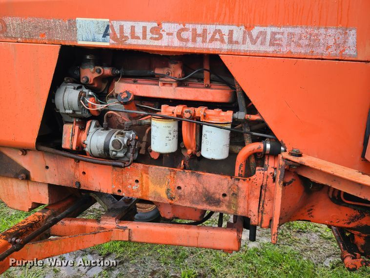 image for item IQ9181 Allis Chalmers 200  tractor
