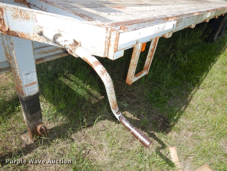 image for item IS9167 2004  Shop built equipment trailer