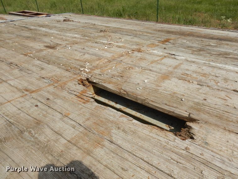 image for item IS9167 2004  Shop built equipment trailer