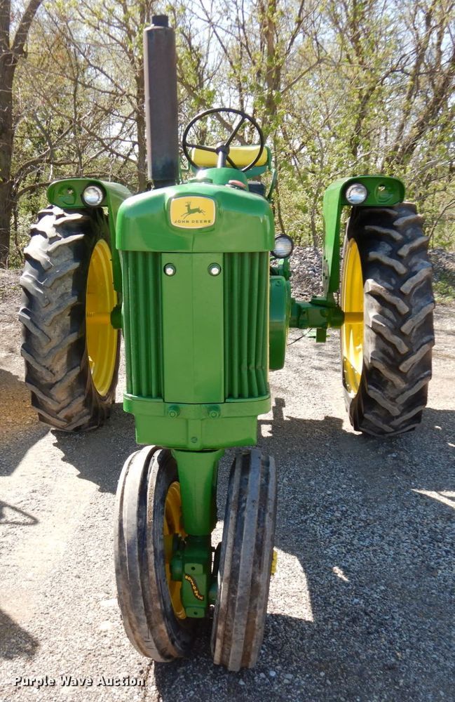image for item IT9310 John Deere 530  tractor