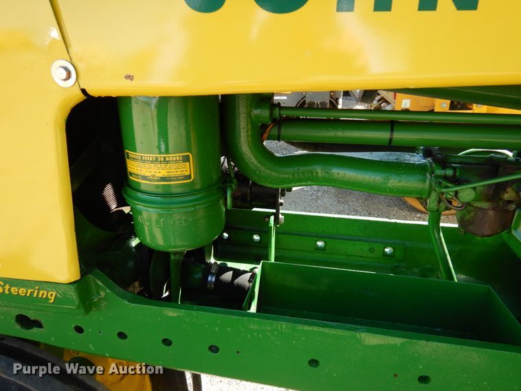 image for item IT9310 John Deere 530  tractor