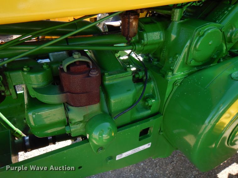 image for item IT9310 John Deere 530  tractor