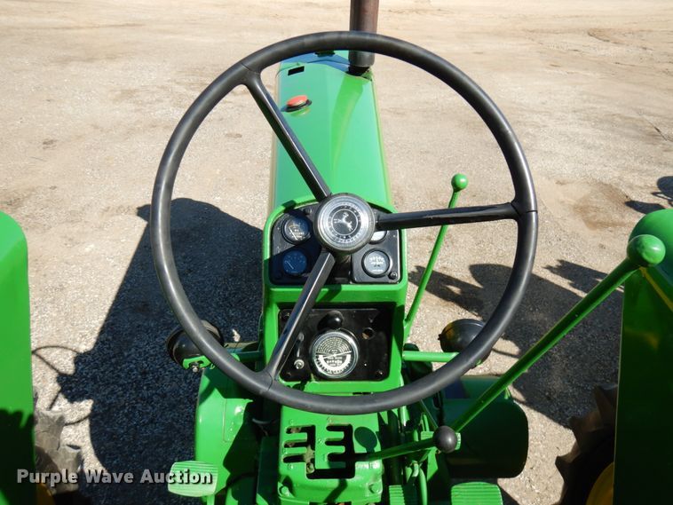 image for item IT9310 John Deere 530  tractor