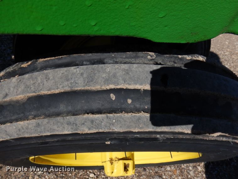 image for item IT9310 John Deere 530  tractor