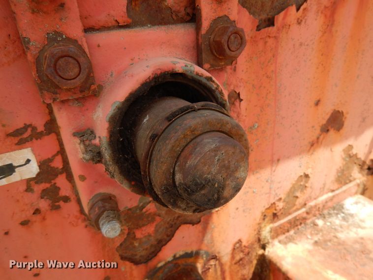 image for item IT9388 Gehl MF8500  feed ginder/mixer