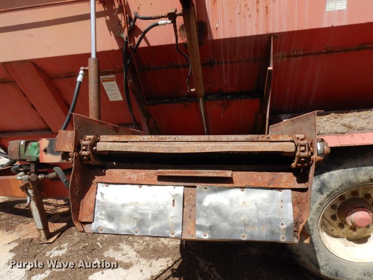 image for item IT9388 Gehl MF8500  feed ginder/mixer