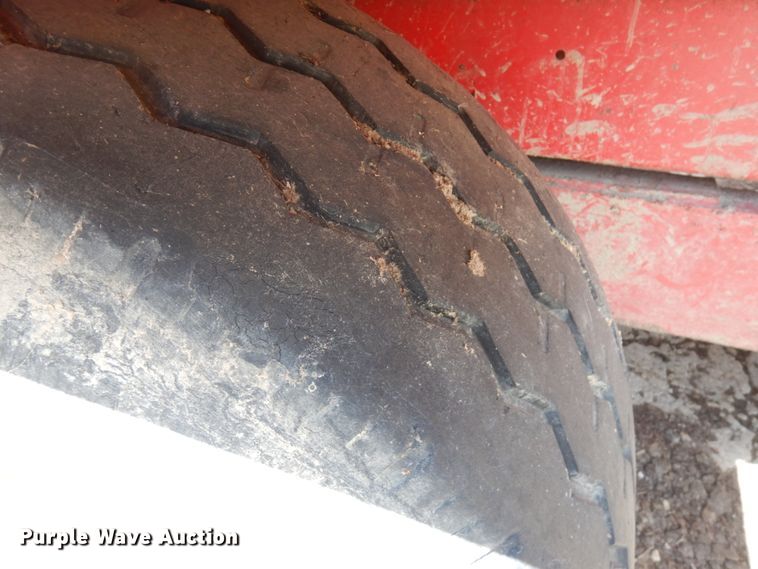 image for item IT9388 Gehl MF8500  feed ginder/mixer