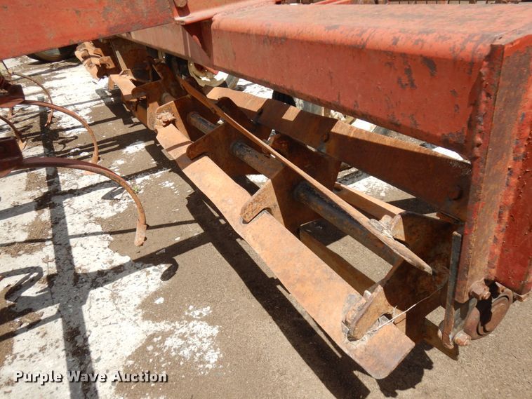 image for item IT9390 Noble  chisel