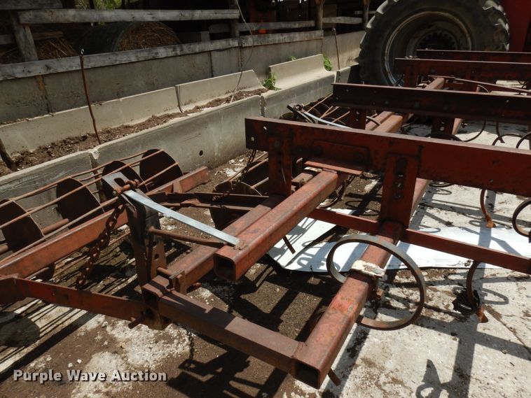 image for item IT9390 Noble  chisel