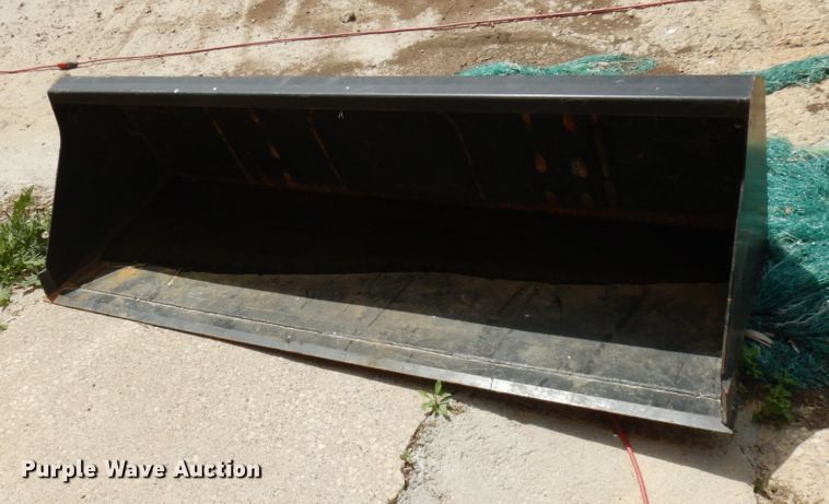 image for item IT9395 74"W skid steer bucket