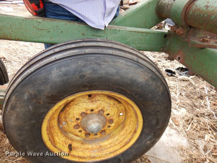 image for item IT9402 John Deere 1710A  disk ripper