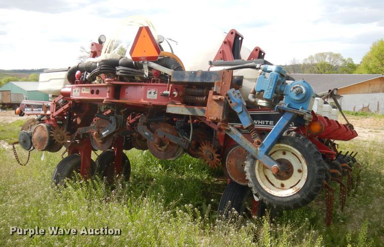 image for item IT9406 White 6180  planter