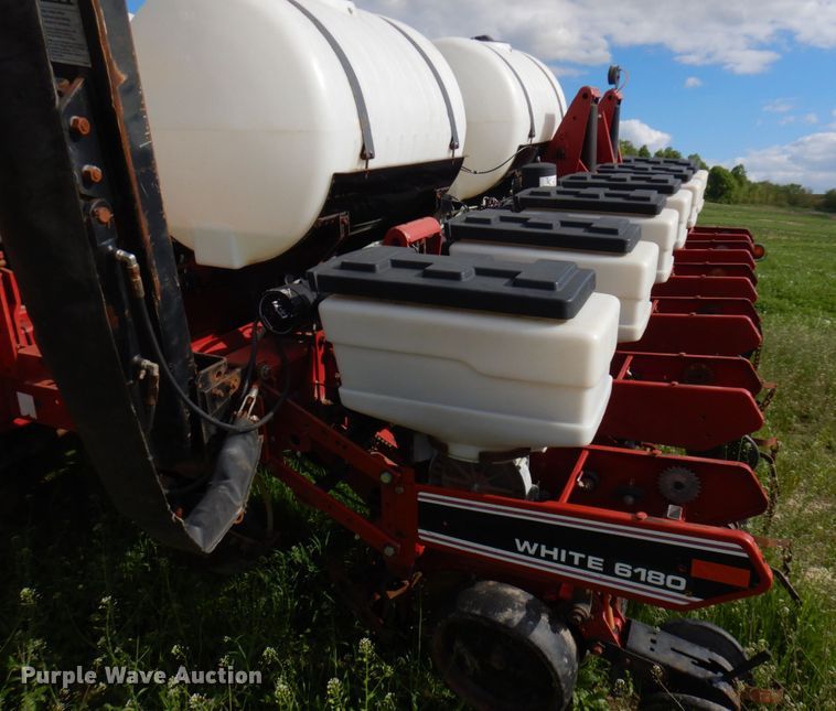 image for item IT9406 White 6180  planter