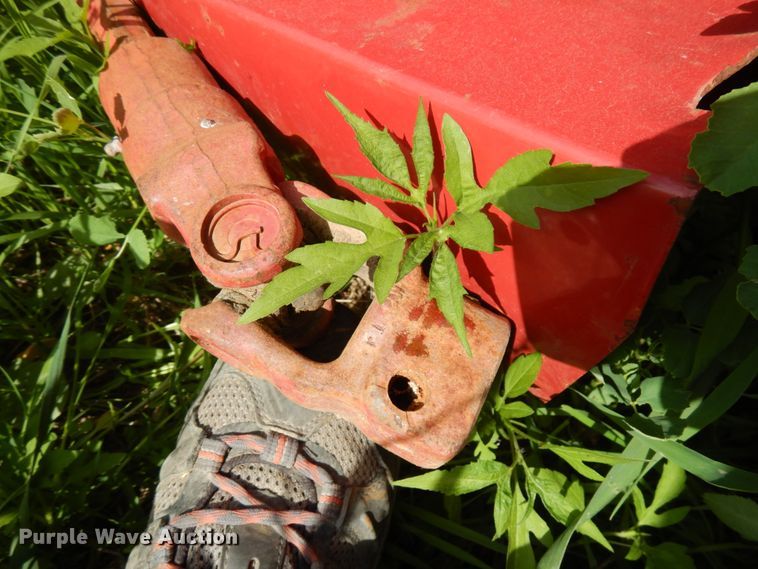 image for item IT9407 Case 1063  corn head