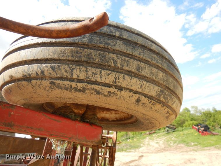 image for item IT9409 Ber-vac  field cultivator