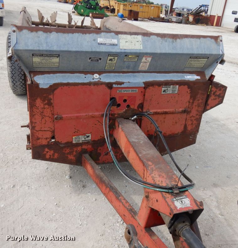 image for item IT9443 H&S 270  manure spreader