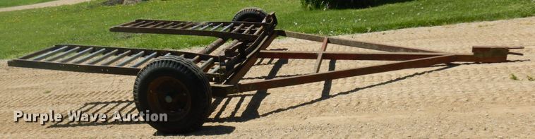 image for item IT9463 1978 John Deere 800  windrower