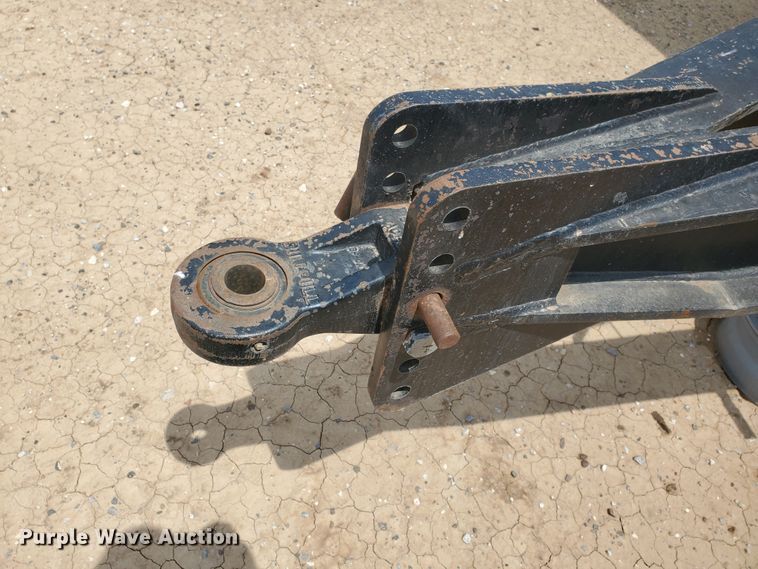 image for item IU9532 2011 Hitchcock FLT22  feedlot tender trailer