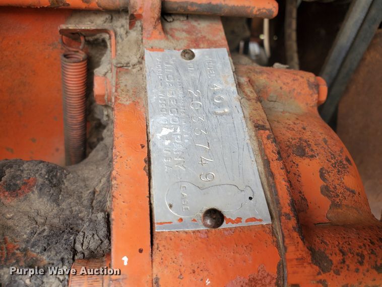 image for item IU9544 1963 Case 930 Comfort King  tractor