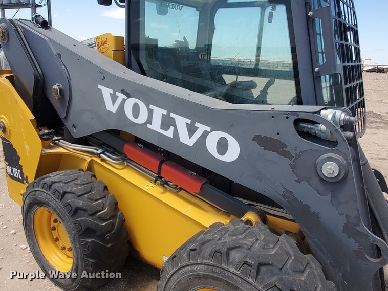 image for item IX9925 2014 Volvo MC 115C  skid steer loader
