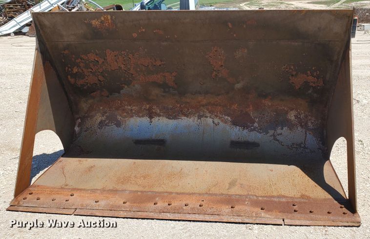 image for item IX9939 Rockland LB  108"W bucket