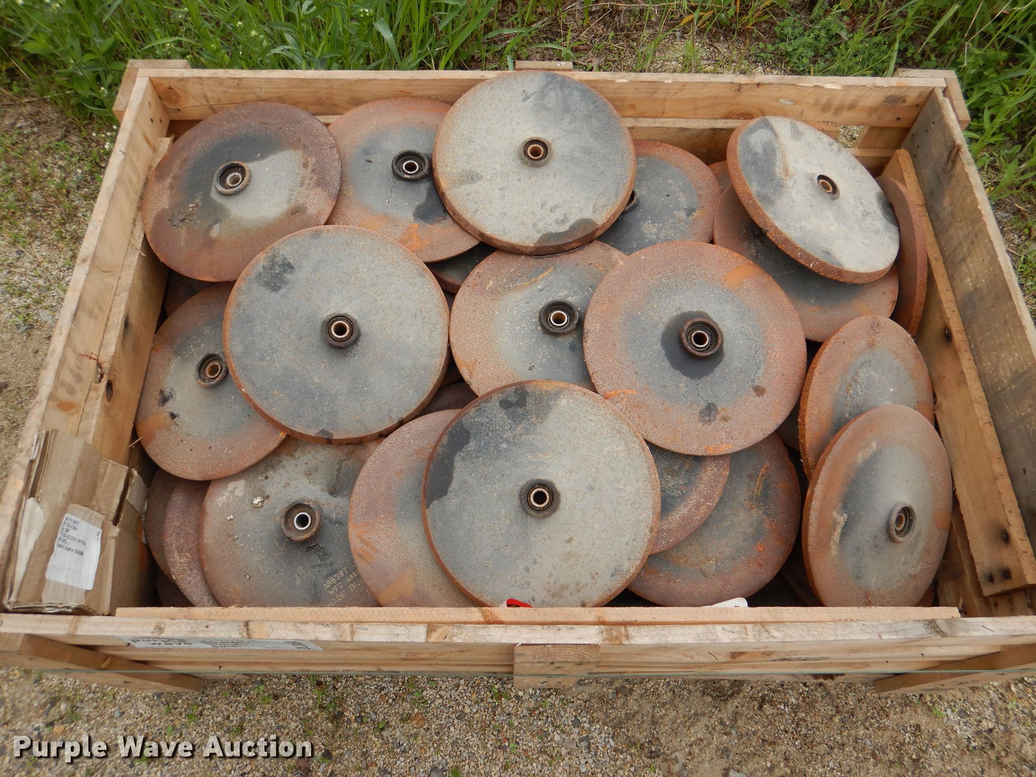 Approximately 72 cast iron closing wheels in Bucyrus, KS Item DL8854 sold Purple Wave