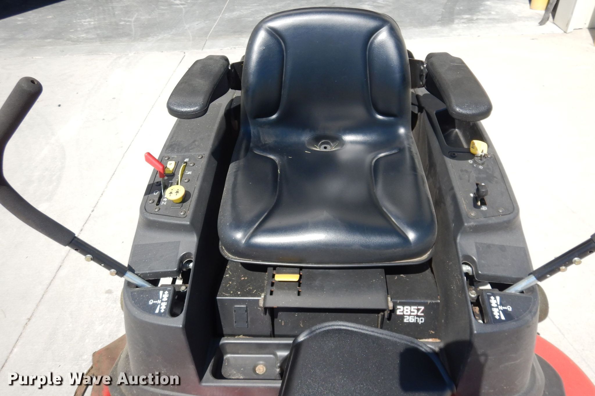 Snapper 285Z 7800632 ZTR lawn mower in Clay Center, KS | Item IS9149 ...