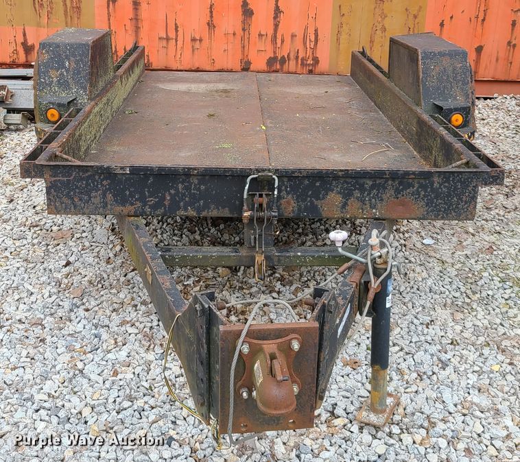 image for item HM9849 1996 Felling  tilt deck utility trailer