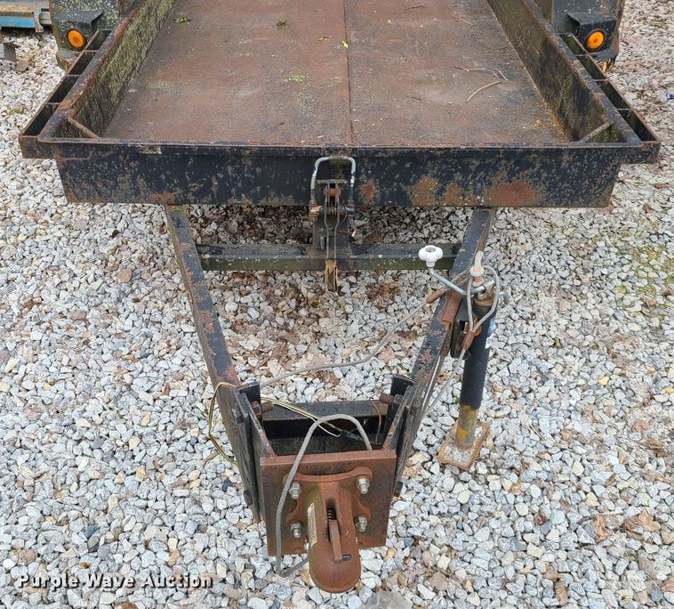 image for item HM9849 1996 Felling  tilt deck utility trailer