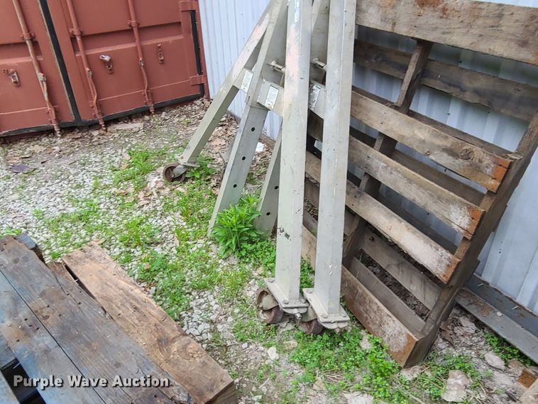 image for item HM9853 Spanco aluminum A-frame