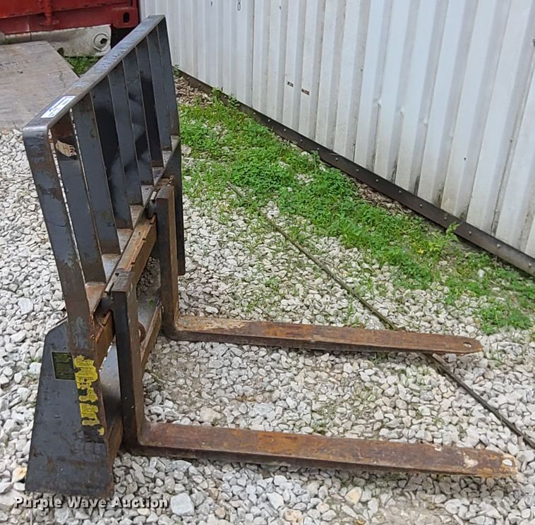 image for item HM9856 42"L skid steer forks