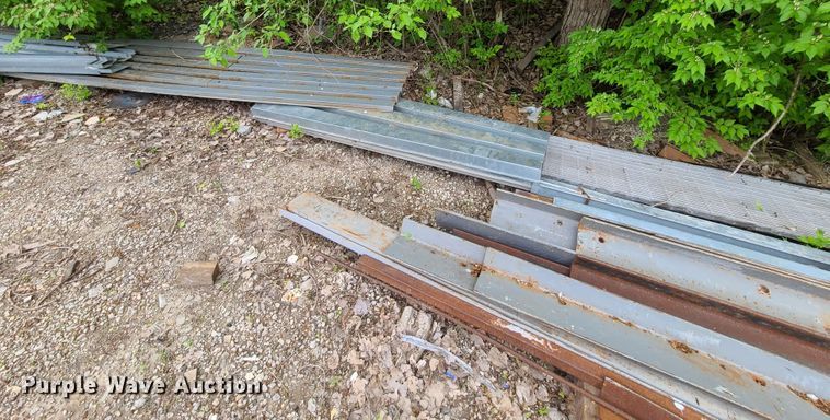 image for item HM9862 Building materials