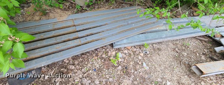 image for item HM9862 Building materials