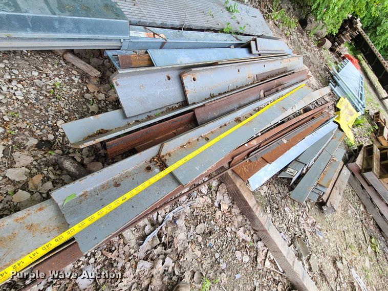 image for item HM9862 Building materials