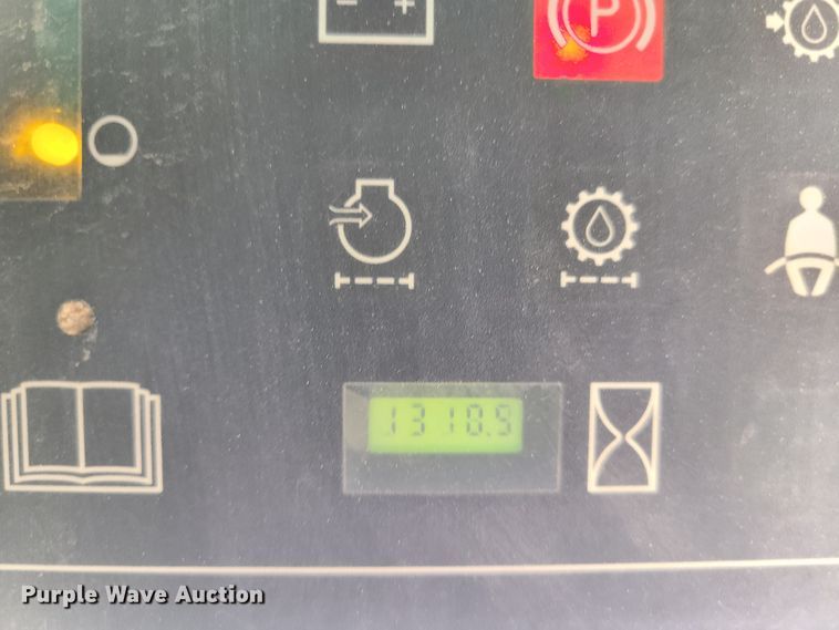 image for item HM9866 2002 Case 60XT  skid steer loader