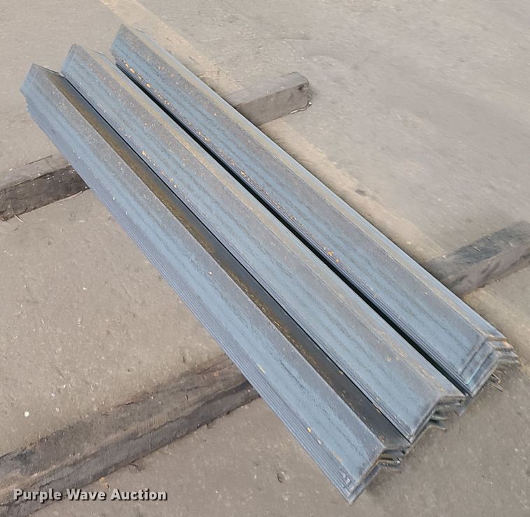 image for item HM9873 Assorted angle iron