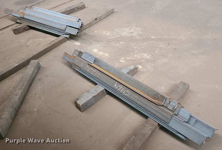 image for item HM9873 Assorted angle iron