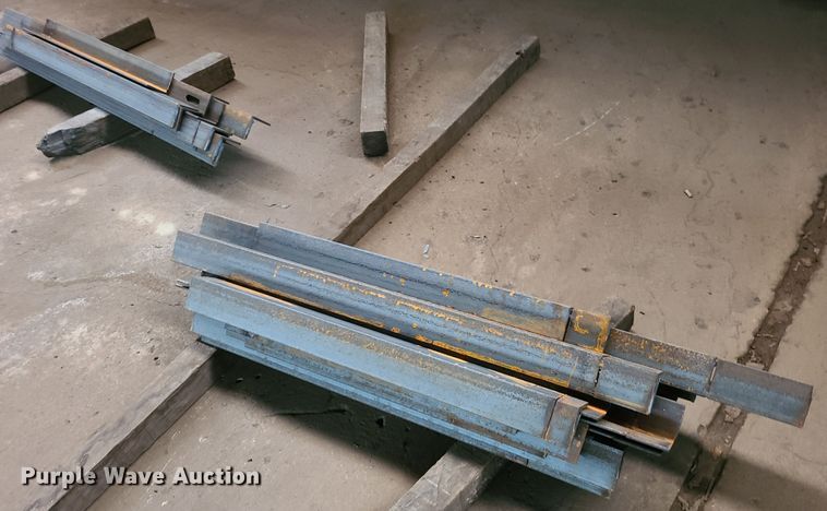 image for item HM9873 Assorted angle iron