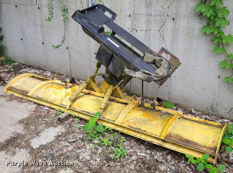 image for item HM9876 10'W skid steer snow plow